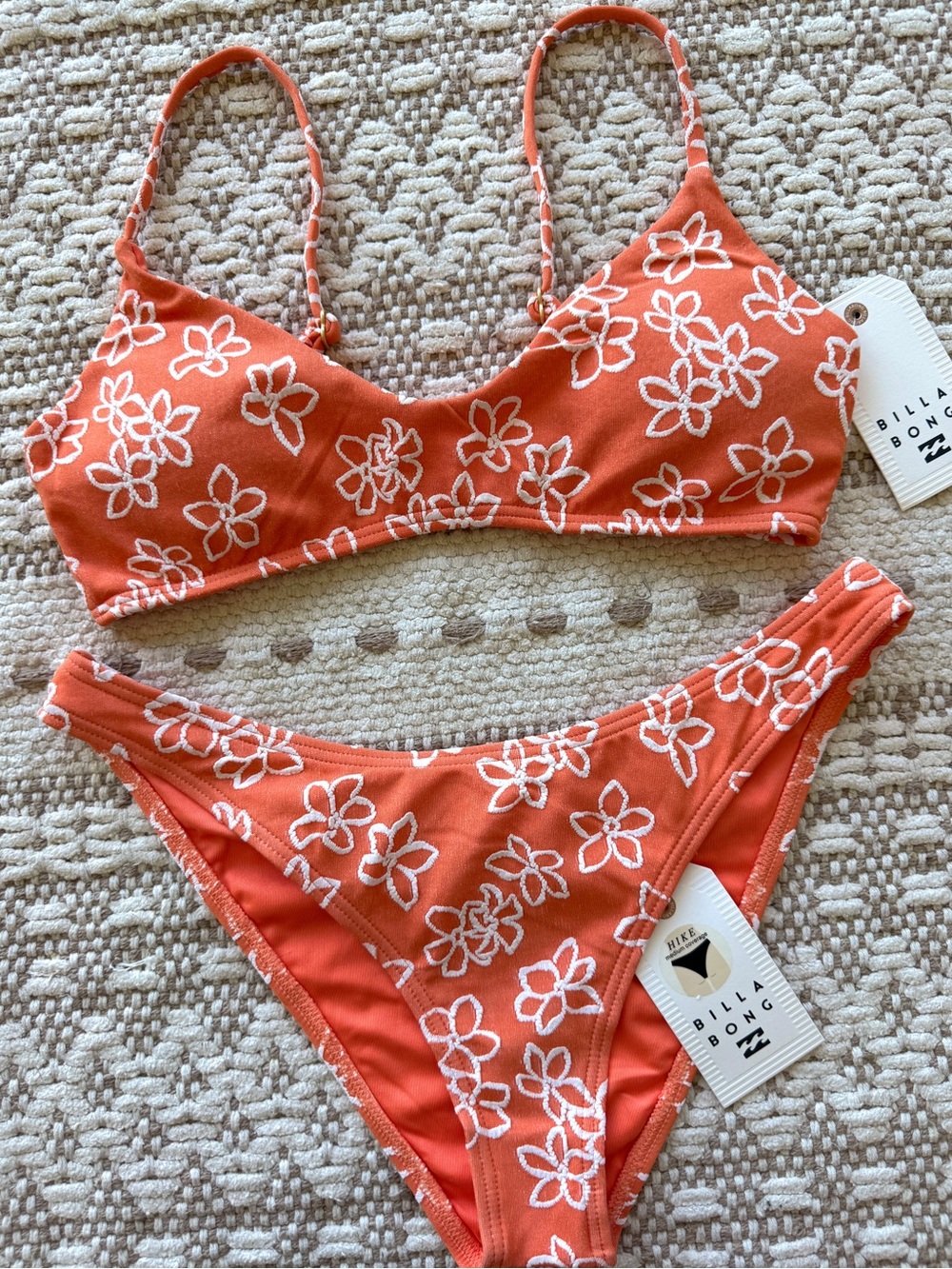 π₯π₯BILLABONG - JOSIE HAVE IT ALL BRALETTE HIKE BIKINI SETπ₯π₯ - Picture 2 of 11